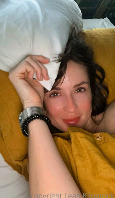 birdie girl hot model photo