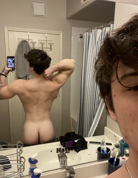 deek aesthetic star art gallery