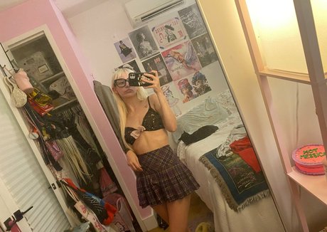 anal dildo onlyfans hd picture