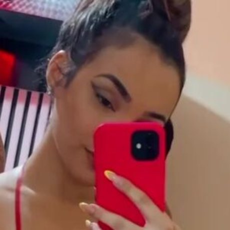 Larissa Ribas xxx model picture