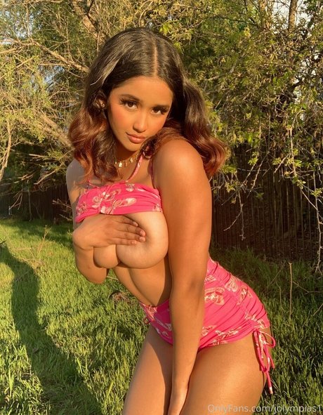 piabunny1 nude star archive