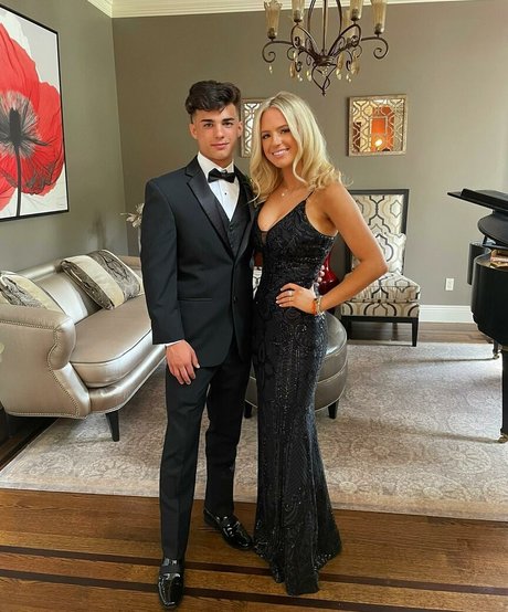 small onlyfans naked gallery