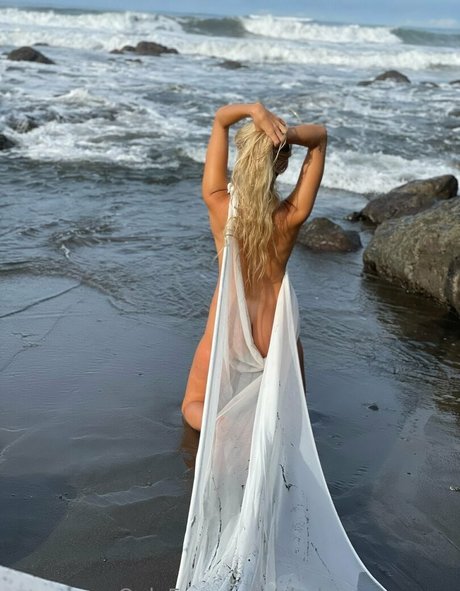 chelseawavess star free pictures