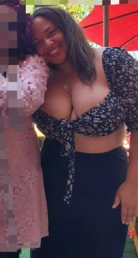 Sharlettewitch hd pornstar galleries