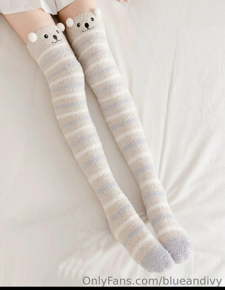 blueandivy star naked photos