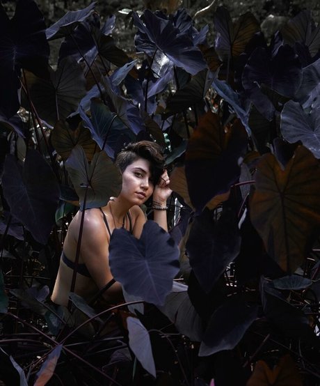 Olivia Graves exclusive actress image