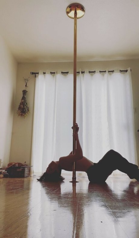 Olivia Graves star naked gallery