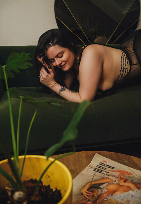 SarahCJB model galleries