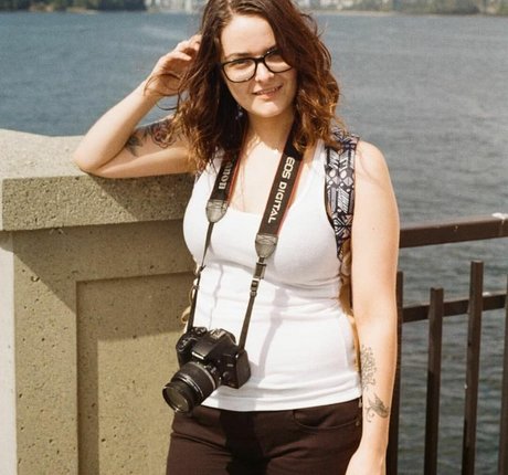 SarahCJB erotic pornstar picture