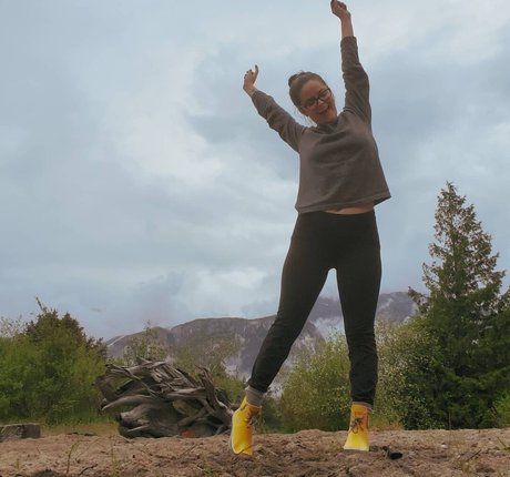 SarahCJB hd pornstar pictures