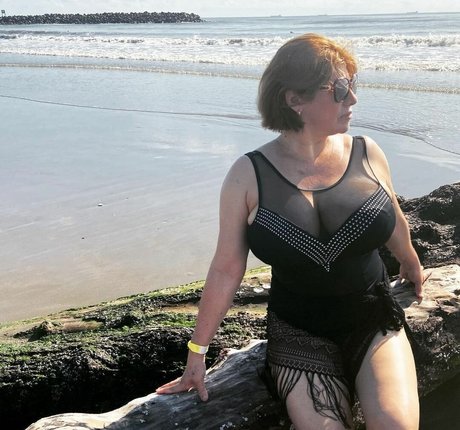 Normii exclusive pornstar pics