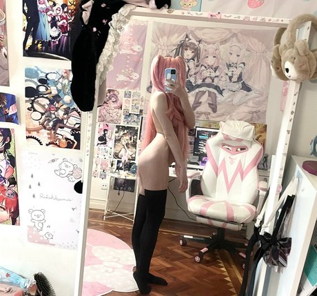 blonde babe onlyfans free porn photo