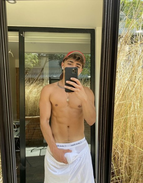 prettyboyaedan model hot galleries