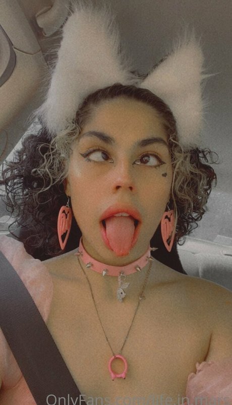 spicylavi star naked img