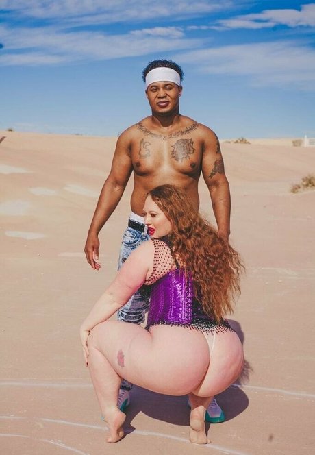 myliemoore hd pornstar image