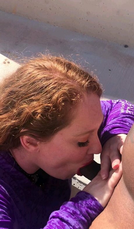 myliemoore hot actress galleries