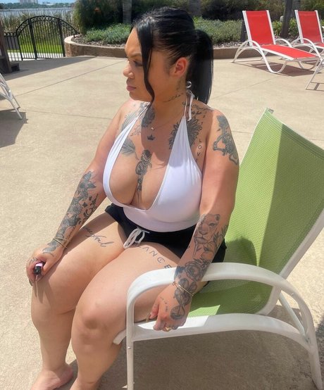 Krisssss__x adult star picture