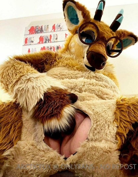 arcticfux nudes model pic