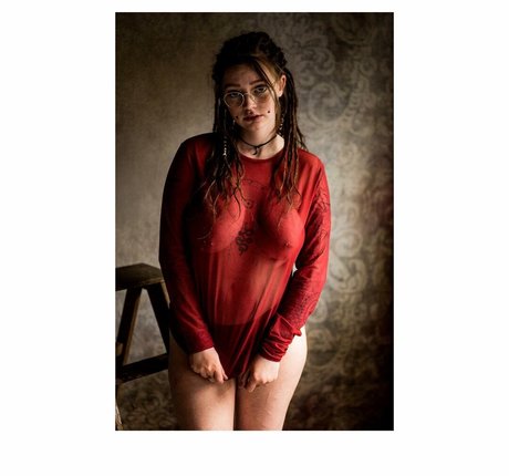 Lil Creep xxx actress galleries