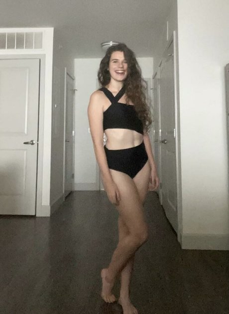 kes de naked actress archive