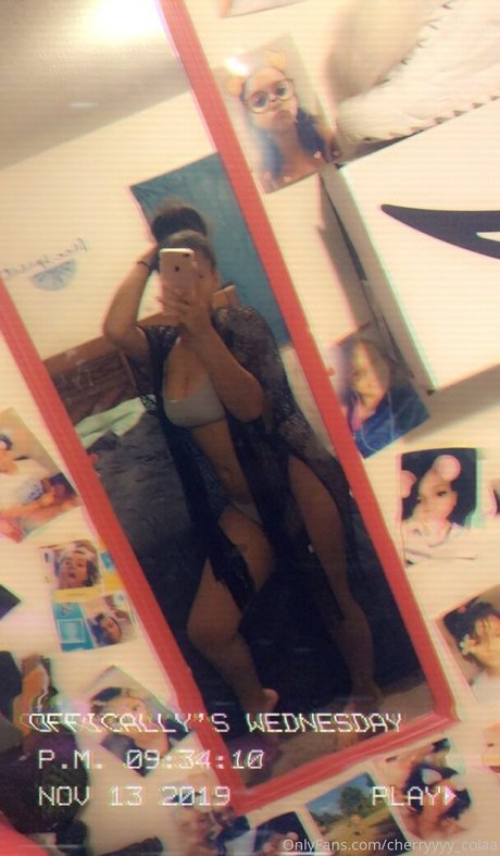 cherryyyy colaa pornstar naked image