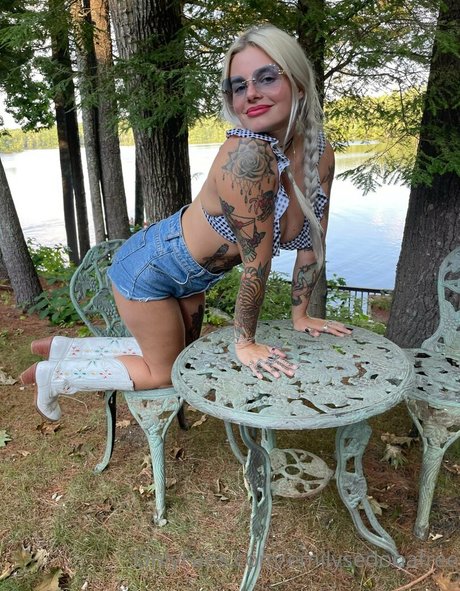 thick girls onlyfans hot naked pics