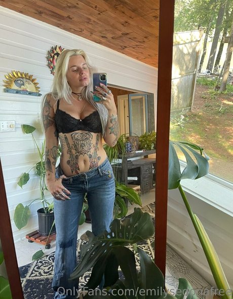 old young lesbian onlyfans sex img