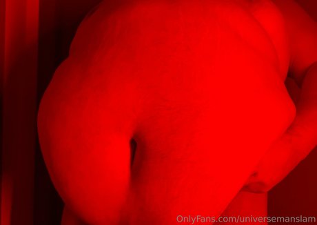 universemanslam model pretty pic