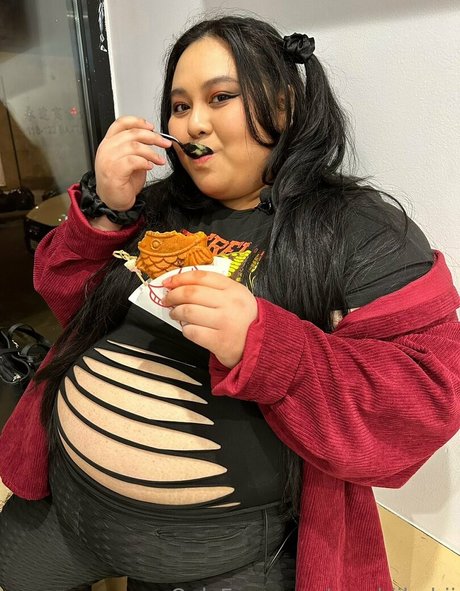 mochiibabii star nude photos