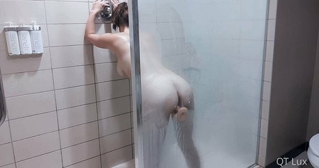 qtlux exclusive pornstar pic