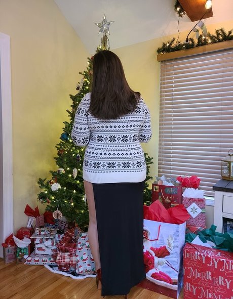 aimeenylonfree star nude photos