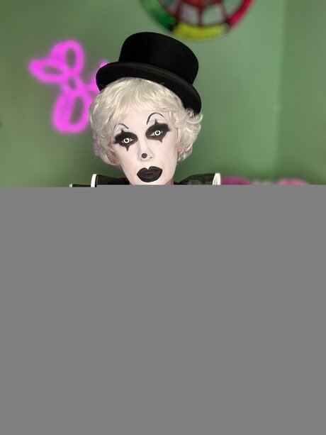 Onlygettingbrighter erotic pornstar pictures