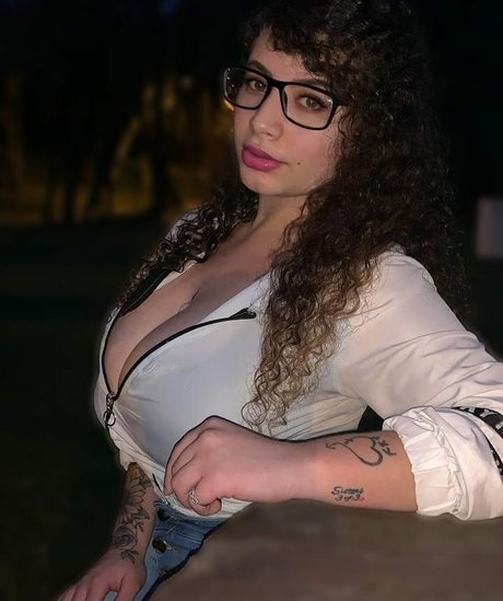 Ashley Alves star nice images