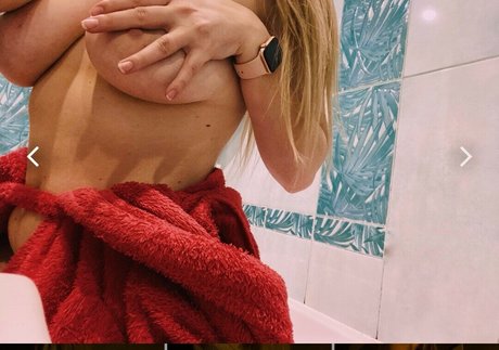 hairy vagina onlyfans sexy naked gallery