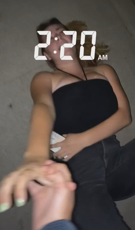 Emma R B pornstar erotic pic