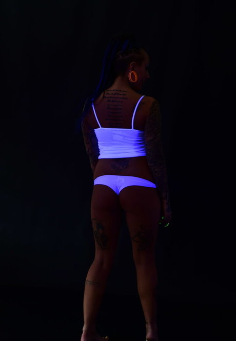 angelvicious star high quality photos