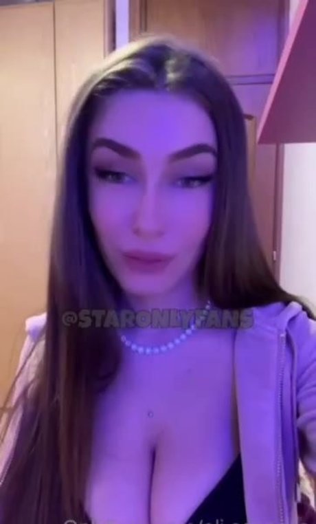 eli esposito top star photos