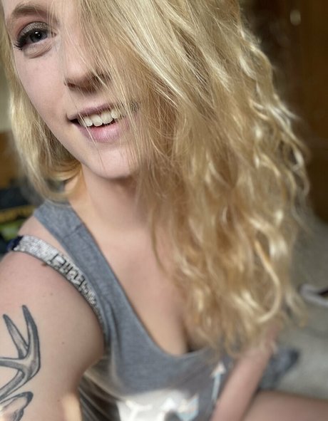 footjob onlyfans porno picture