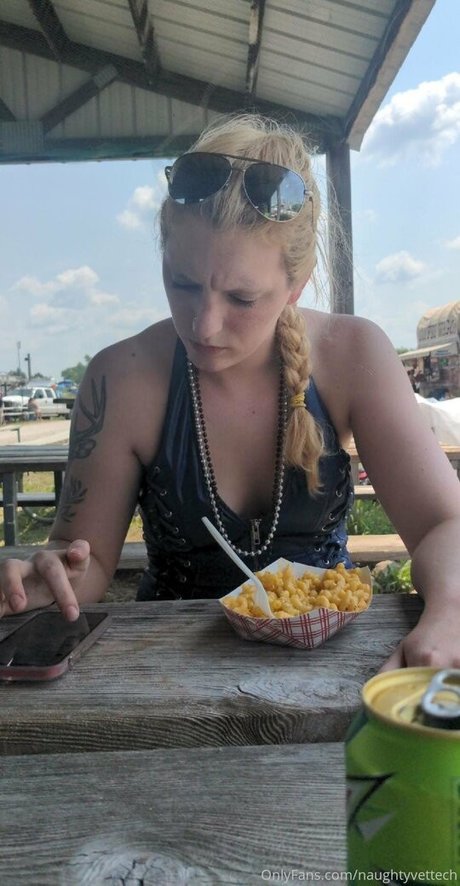 naughtyvettech top pornstar archive