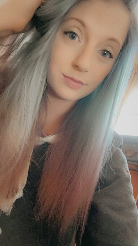 naughtyvettech model hd pics