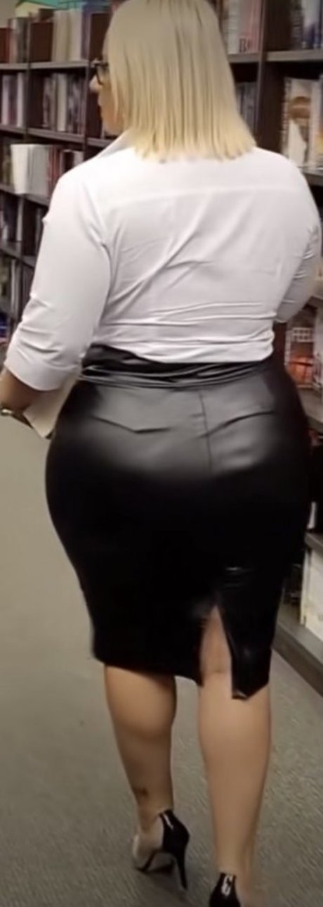 All Things Ely model nudes gallery