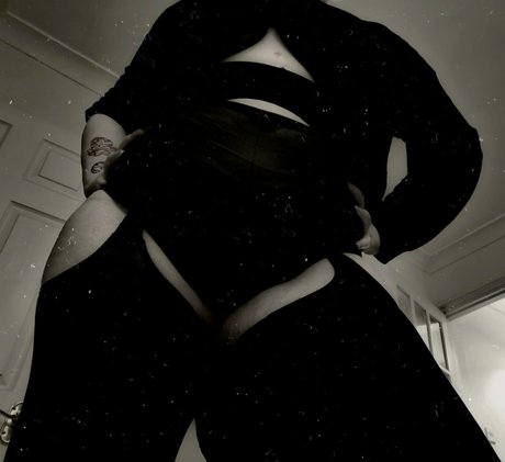 saintdomina hd model galleries