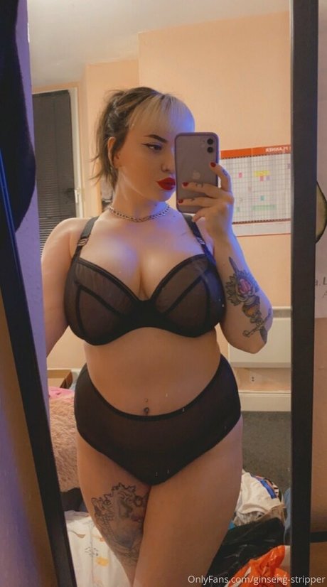 shemale outdoor onlyfans perfect pictures