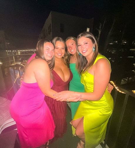 Grace H high quality pornstar gallery