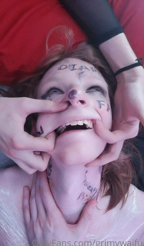 grimywaifu model erotic archive