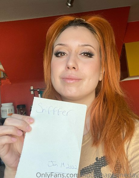 nudymagazineday pornstar pretty photos