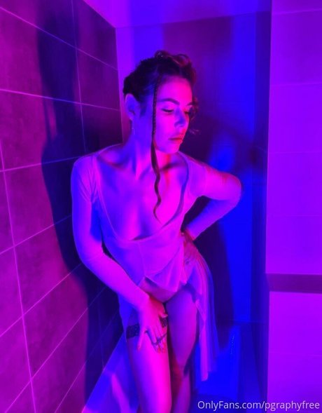 amateur pegging onlyfans adult galleries