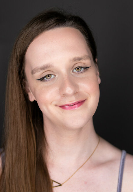 al3xismorissett model high quality pic