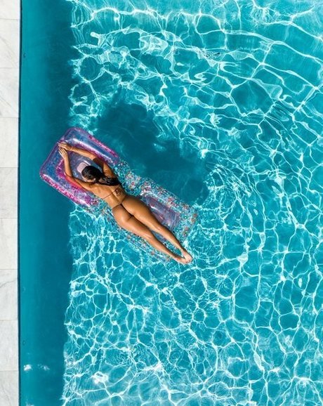 Eilat Rose pretty actress pic