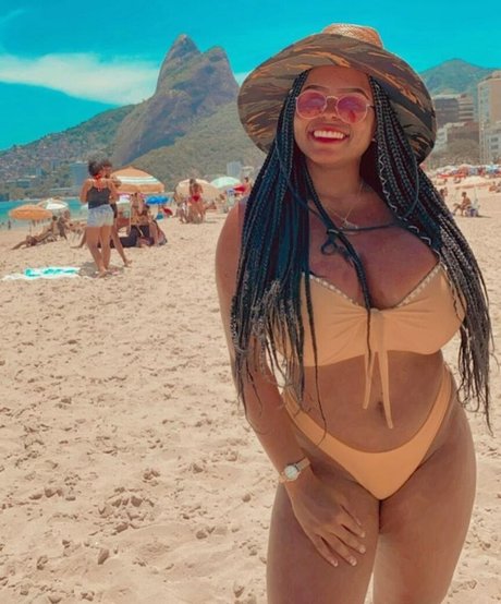 diasdegil perfect actress image